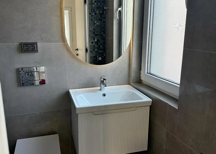 Yaremche Apartments Апартаменты *