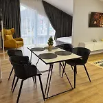 Yaremche Apartments דירה *