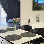 Yaremche Apartments דירה