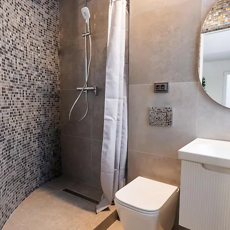 Yaremche Apartments شقة